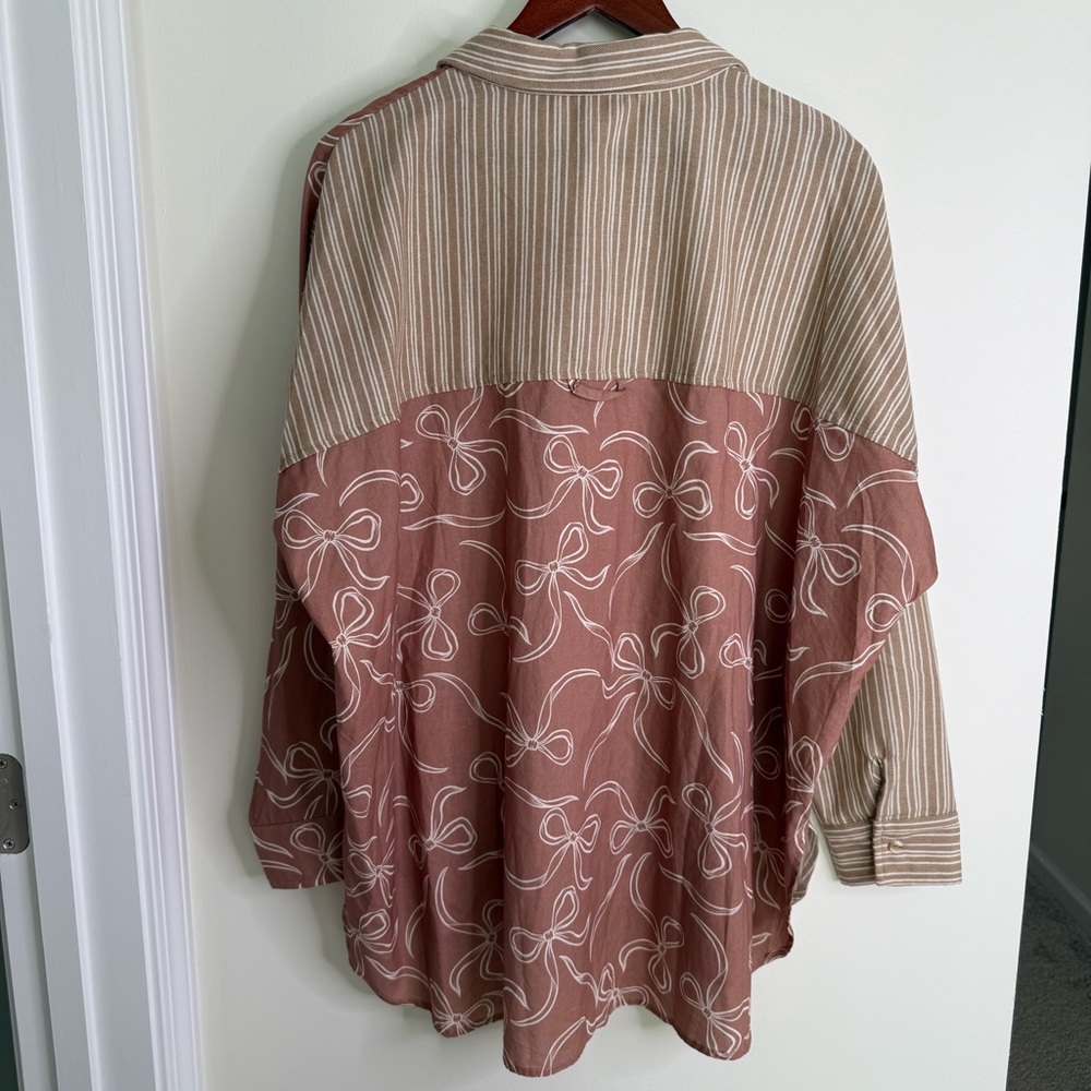 BiBi Cotton Blend Bows Stripes Oversized Button Down Size Medium - Picture 4 of 8